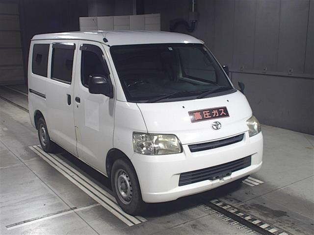 2028 Toyota Town ace van S412M 2014 г. (JU Gifu)